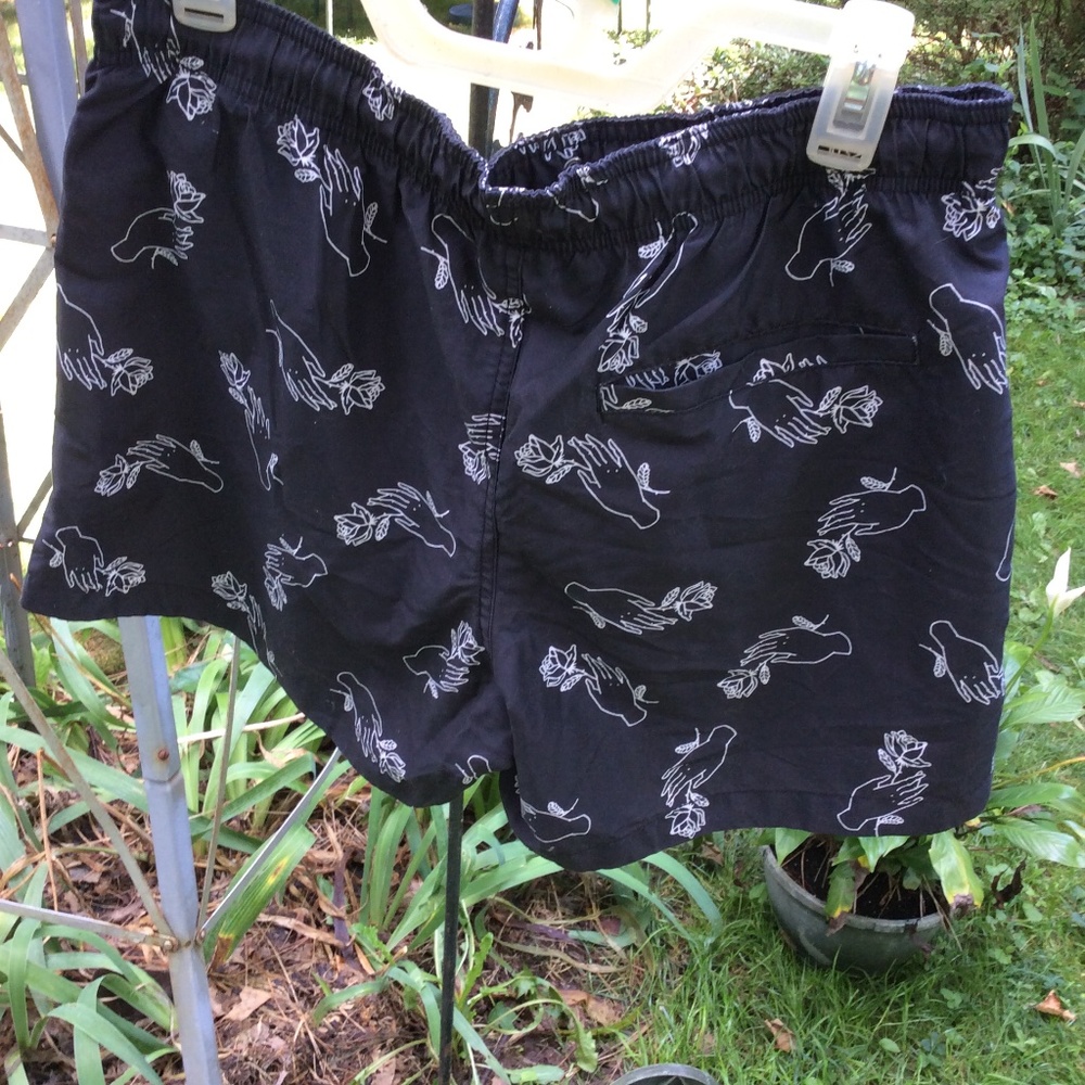 Men’s swim gear - Picture 3 of 3